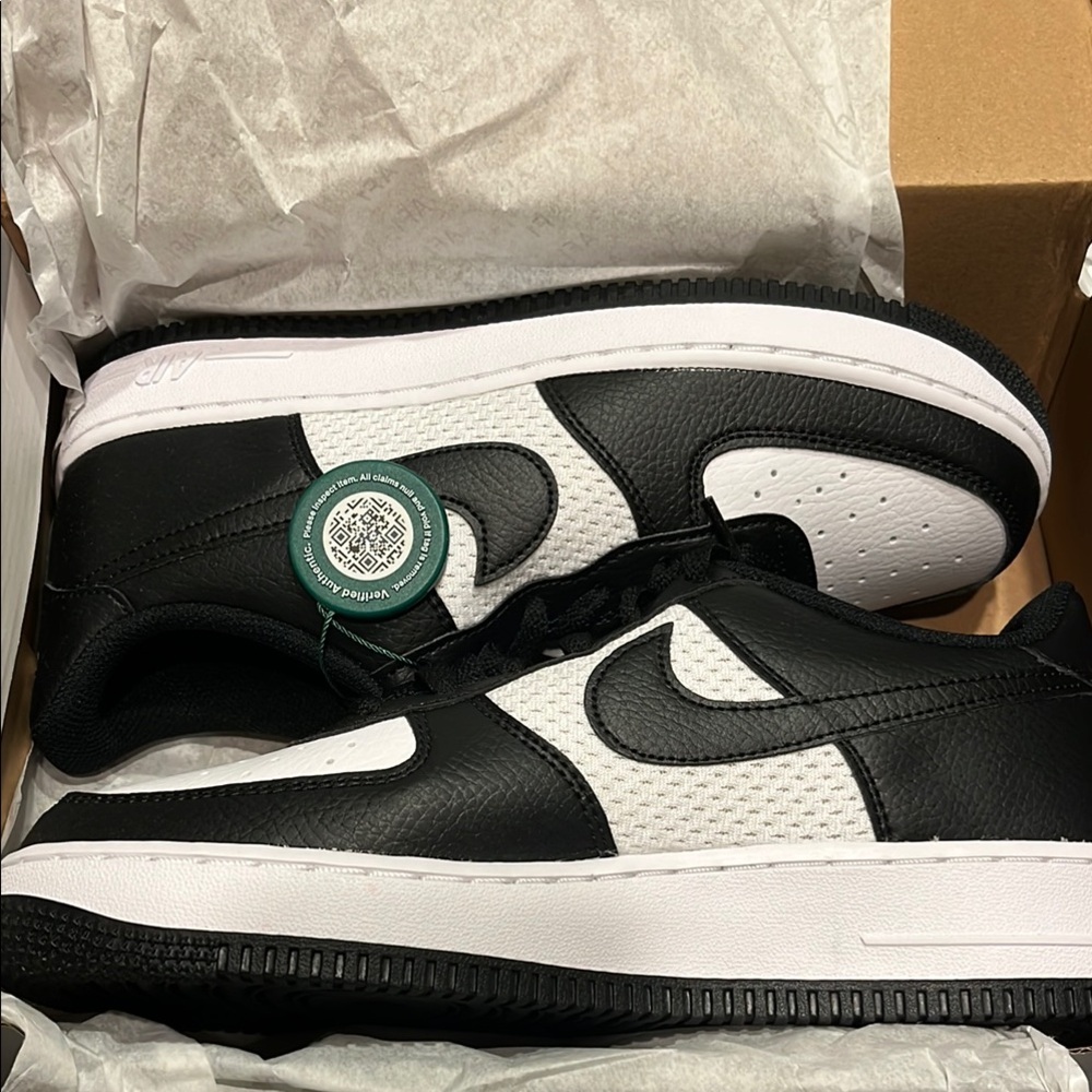 NEW Black and White AF1 Sneakers